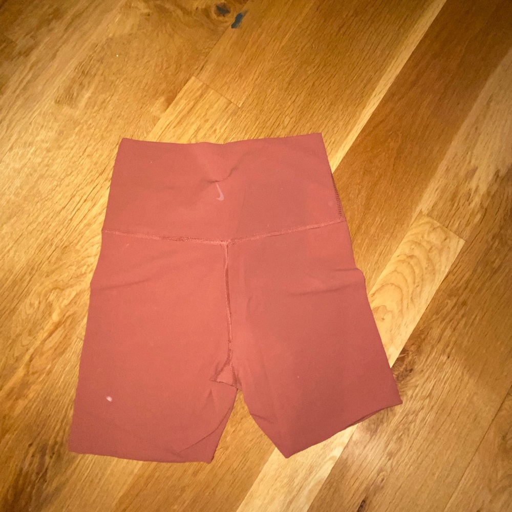 Nike Women’s Shorts/Spandex